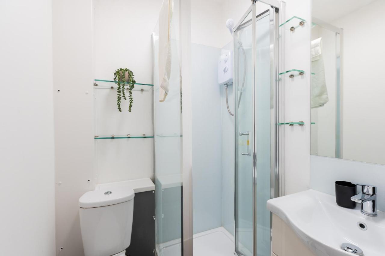 Large Studio Apartment 30 Mins To Oxford Street Londýn Exteriér fotografie